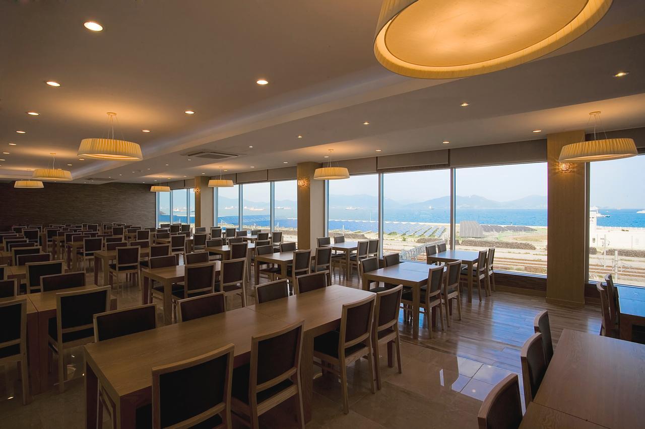 Y Ocean Hotel Yeosu Exteriör bild